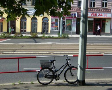 Neuvěříte, kde všude nesmíte parkovat kolo (Městská cyklistika)