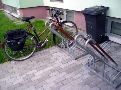 Cyklisté sobě (5): První kroky a pozvánky