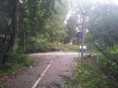 Nedělní bouřka zneprůjezdnila pražské cyklotrasy