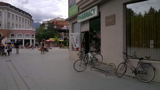 jm_kosovo_peje_stojan