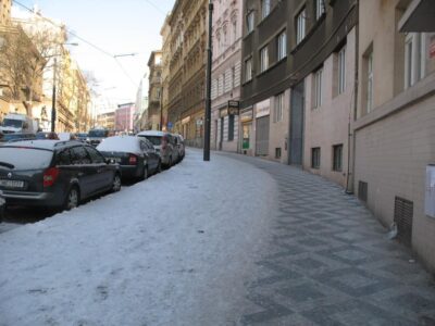 Institucionální škrtiči rozvoje cyklistické dopravy