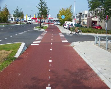 Vychytávky na cyklostezkách v Nizozemsku (1)