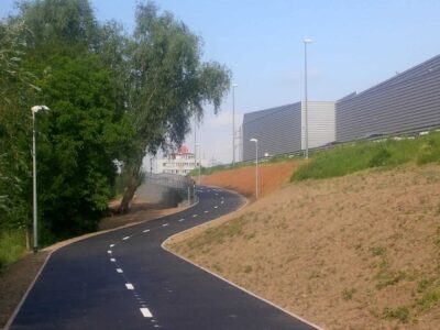 Cyklostezka podél Košíkovského potoka je před dokončením