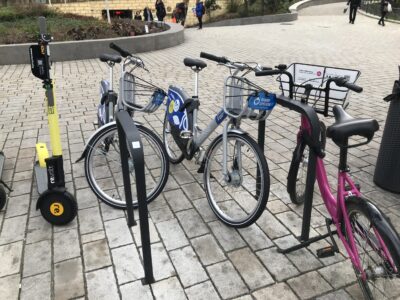 Praha zkusí spojit MHD a bikesharing. S Lítačkou bude kolo na 15 minut zdarma