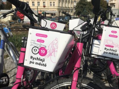 Bezplatná sdílená kola využili lidé v Brně k více než 100 tisícům jízdám