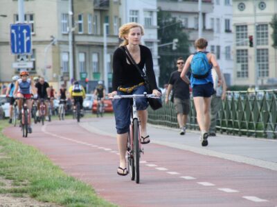 Dvě miliardy na cyklostezky? Nakonec nepadne ani koruna