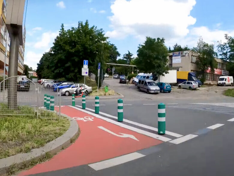 Tři nové cykloobousměrky v pražských Vršovicích