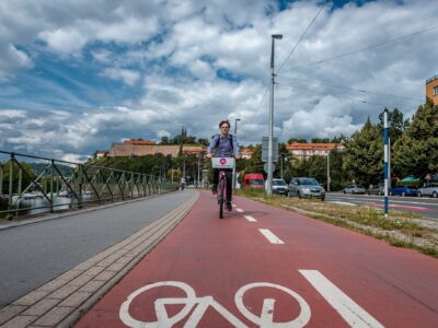 Vyšehradský tunel uzavře oprava tramvajové trati. Pražané mohou zdarma využít také náhradní cyklodopravu