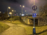 Jízda na kole je nově v podchodu Opatovské povolena