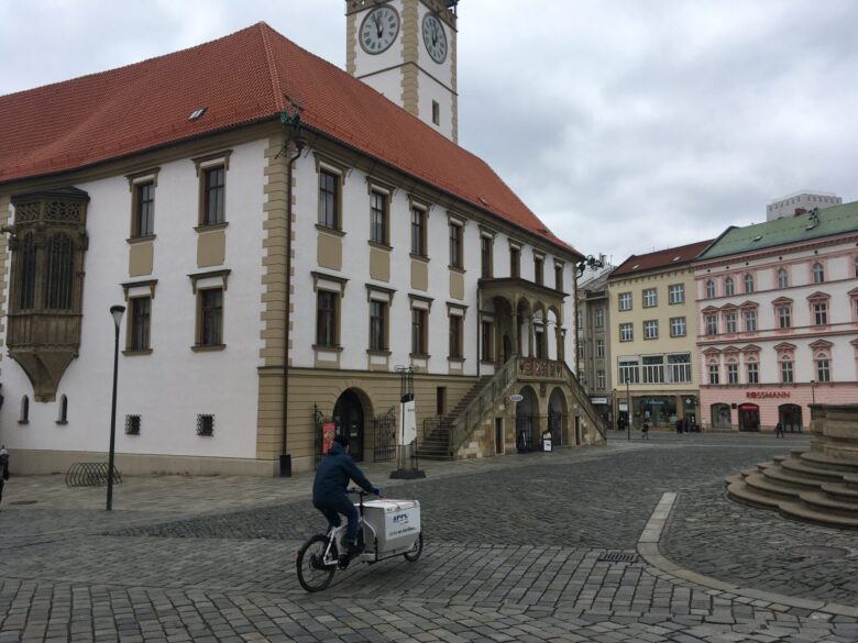 Olomouc staví cyklostezku podél rušné Chválkovické a připravuje i další novinky