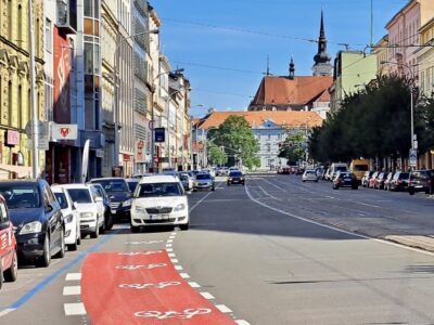 Zázrak v Brně. Město po letech čekání vyznačilo cyklopruh v Lidické