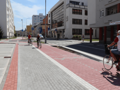 Přerov dokončil kilometrovou cyklostezku, která ulehčila průjezd centrem
