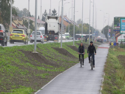 Kilometr cyklostezky v Olomouci-Chválkovicích zvýšil bezpečnost cyklistů
