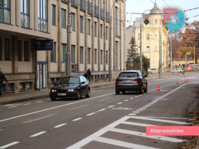 Jihlava vyznačila své první ochranné cyklopruhy