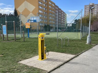 Praha 20: Horní Počernice instalovaly do ulic 6 servisních stojanů