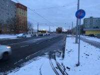 V Česku jsou částí odborné veřejnosti preferována spíše integrační opatření, mimo jiné i s argumentem, že v lokálním prostředí by oddělené cyklostezky nebyly v zimě dostatečně udržovány. Naše zimní návštěva Zikovy spíše potvrzuje, že zimní údržba cyklostezek není v Olomouci prioritou. Zdroj: Jiří Motýl