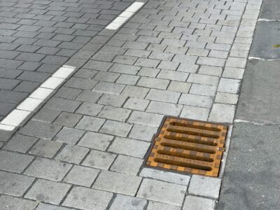 Prague introduced manhole covers that are safe for cycling