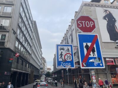 Od roku 2024 bude možné vyznačit sdílenou zónu i parkování pro elektrokoloběžky