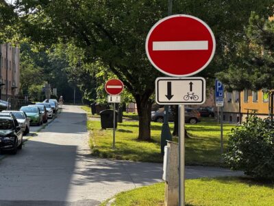 Jihlava zavedla další cykloobousměrky