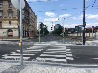 Vzpomínání na pražské cyklotrasy (8) Levobřežní cyklotrasa A1 v Holešovicích