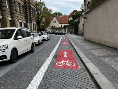 Proč jsou cykloobousměrky skvělé pro kola&nbsp;i&nbsp;auta?