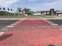 Červenou barvou se nešetří a bezpečnosti to pomáhá Zdroj: Petr Štádler