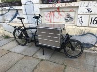 Všechno nemusejí doručovat obří dodávky Zdroj: Petr Štádler