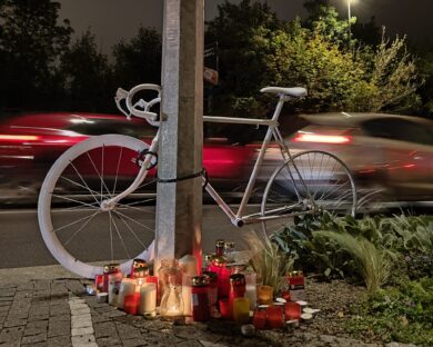 Počet nehod s jízdními koly v Praze roste. V roce 2025 dosáhl historického maxima