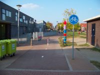 Ve Westpolder tedy mají od začátku jeho existence záměrně hned postavenou školní ulici před dvěma ZŠ. Zdroj: Václav Kříž