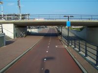 Cyklopodjezd nemusí být zahlouben tolik jako podjezd pro auta a autobusy. Zdroj: Václav Kříž