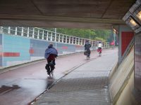 Moc ne častý a silnější vítr, ale infrastruktura vám jízdu s deštníkem na kole usnadňuje, protože jezdíte často po oddělené infrastruktuře a při rychlosti 16 km/h nepřekážíte autům. Zdroj: Václav Kříž