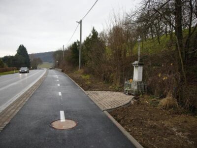 Zlínsko: Stezka pro pěší a cyklisty mezi Polichnem a Újezdcem je hotová