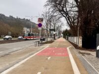 Rekonstruovaný úsek u Žlutých lázní.