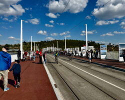 Otevřel se Dvorecký most. Nové propojení přes Vltavu i kompromis pro cyklisty