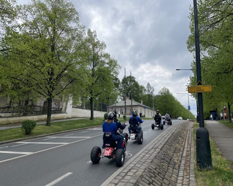 Policie a Praha se přes léto zaměřují na kontrolu elektrovozidel, včetně pravidel pro elektrokola