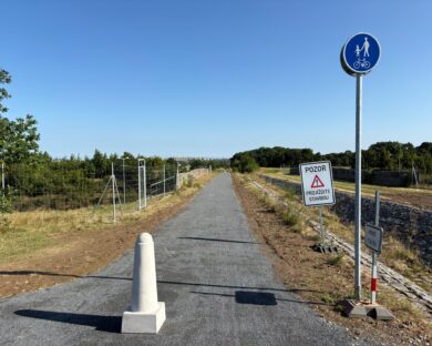 Praha: byl dokončen poslední úsek cyklostezky A204 mezi Cholupicemi a Dolními Břežany