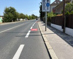 Praha 4: došlo k vyznačení „zacelujícího“ cyklopruhu na Vrbově ulici